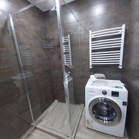 Sol'S M2 White Modern Apartments ティビリシ エクステリア 写真