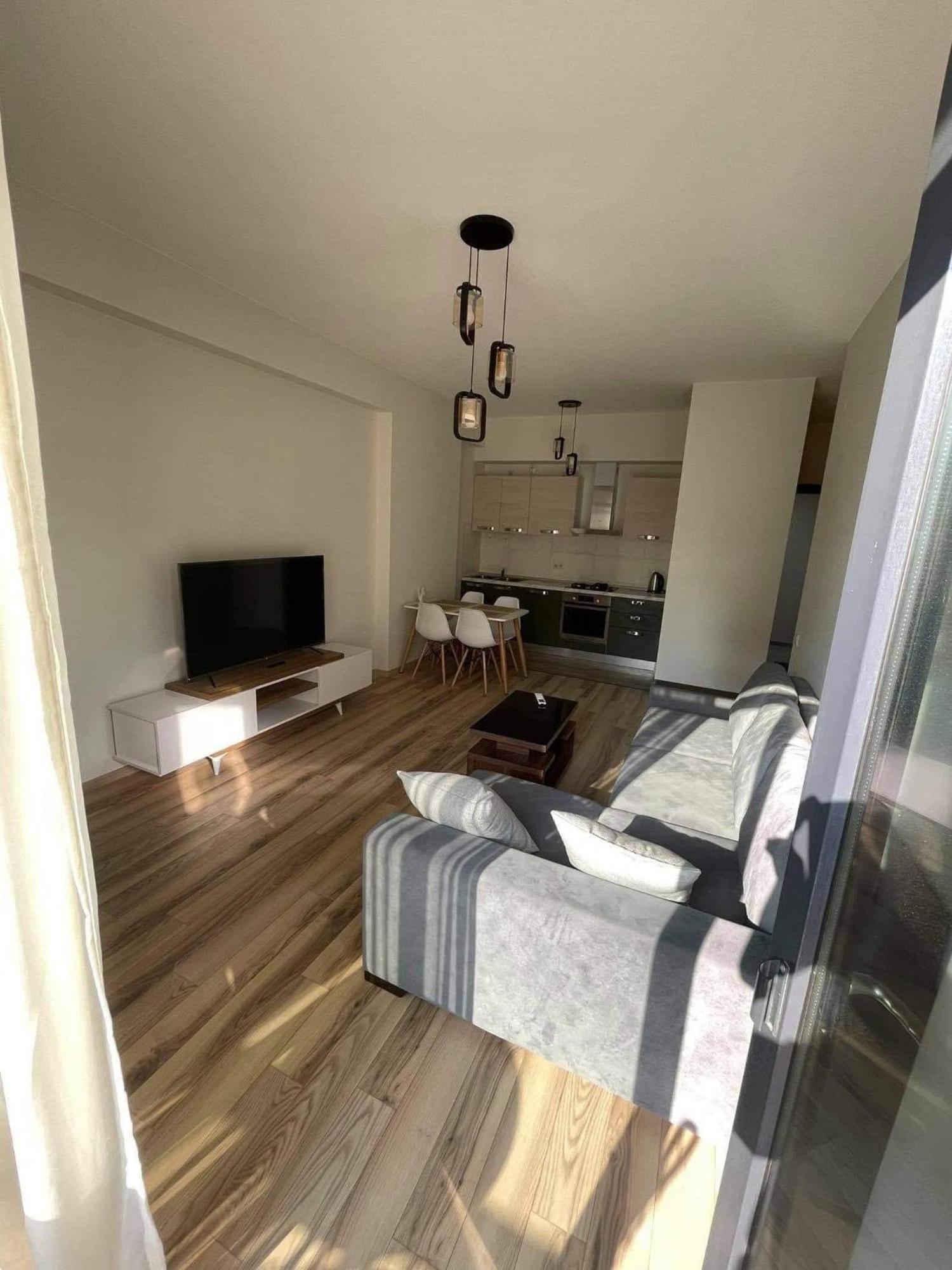 Sol'S M2 White Modern Apartments ティビリシ エクステリア 写真