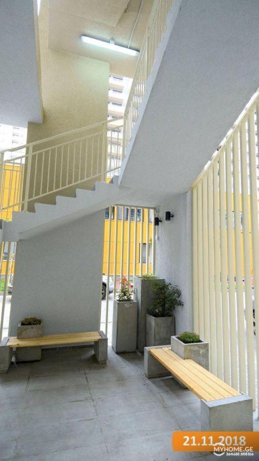 Sol'S M2 White Modern Apartments ティビリシ エクステリア 写真