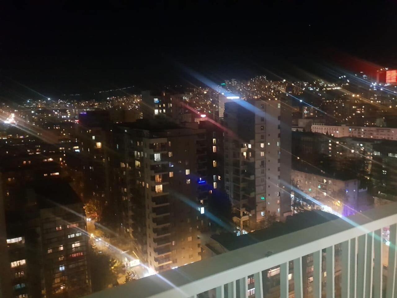 Sol'S M2 White Modern Apartments ティビリシ エクステリア 写真